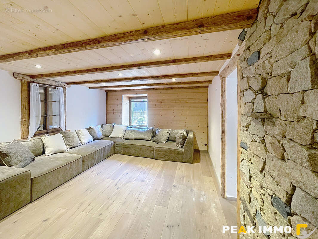 Appartement à DOUSSARD
