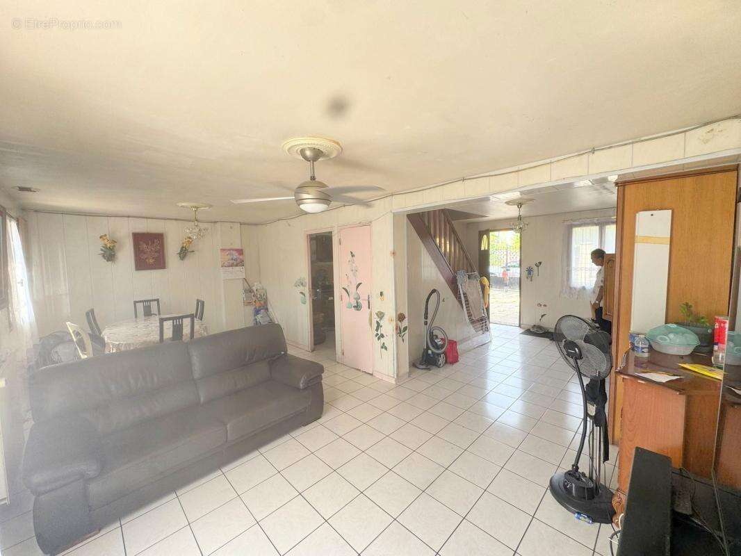 Maison À Vendre - photo 3