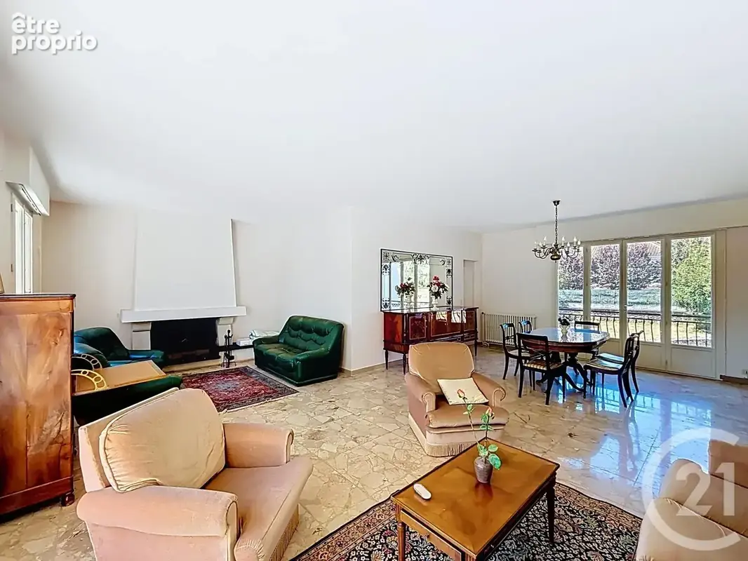 Maison 8 pièces 262 m² à vendre à Rambouillet (78120) - photo 4