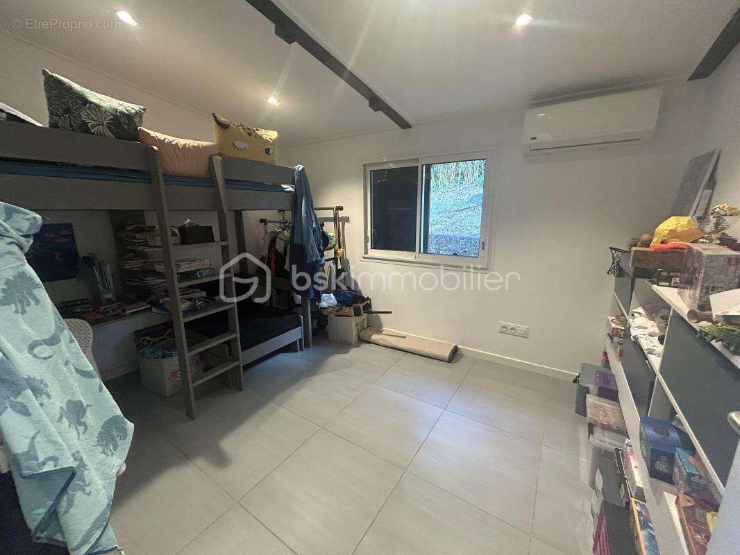 Maison à SAINT-DENIS