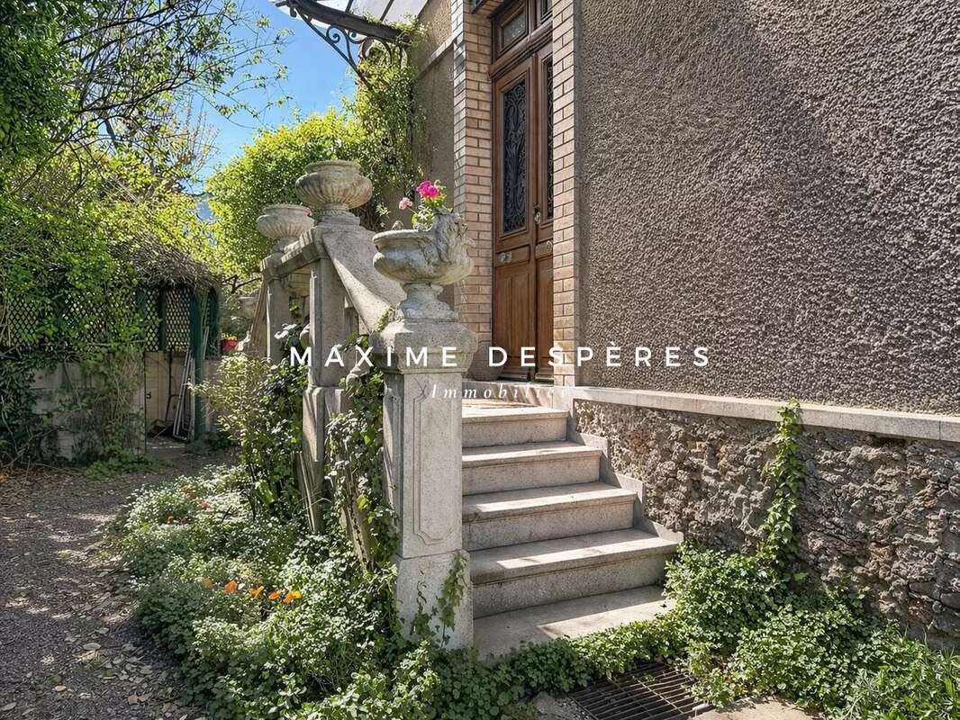 Maison à BOIS-COLOMBES