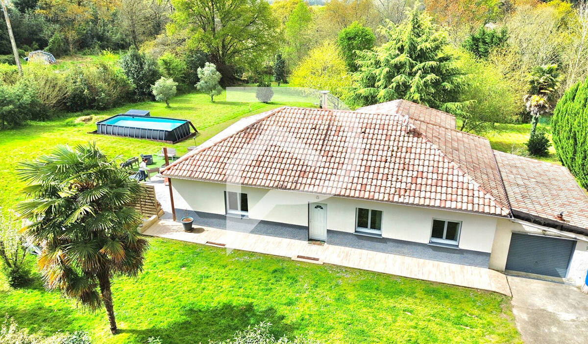 Maison à HAGETMAU