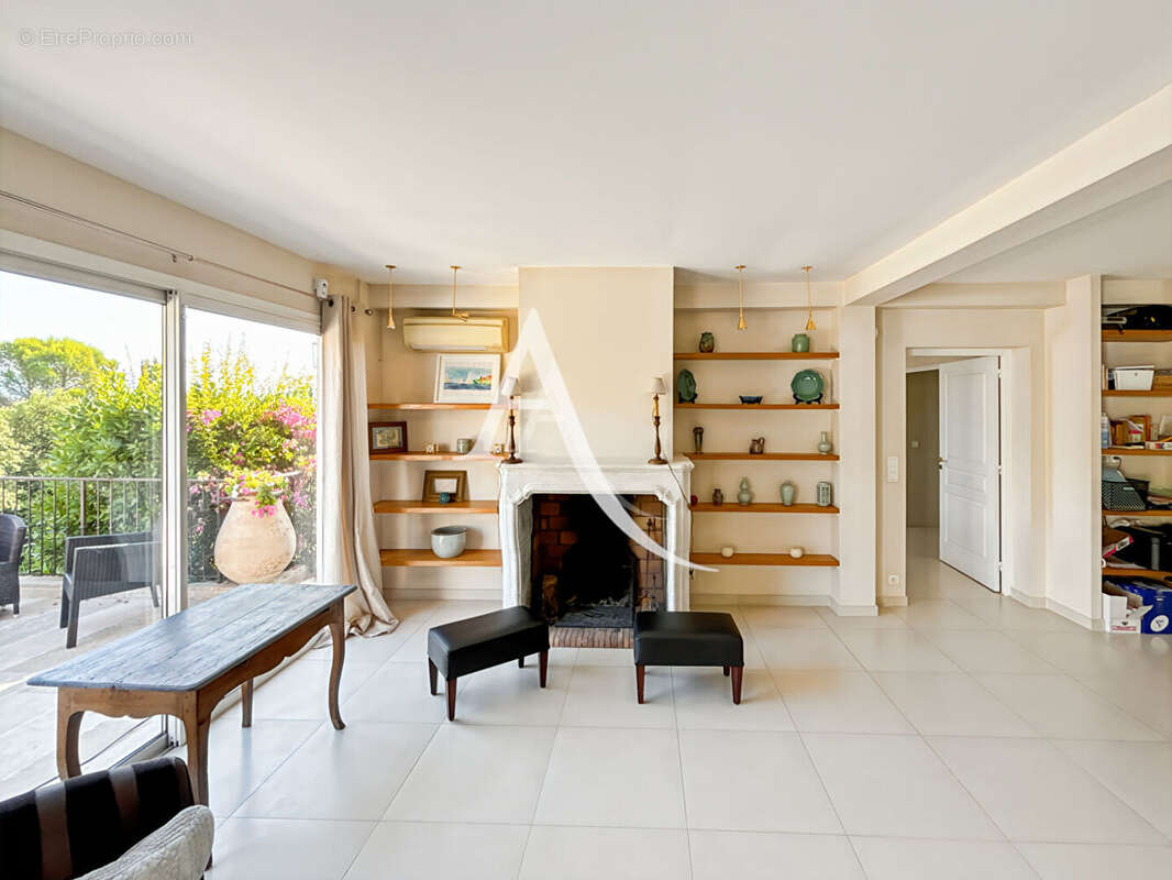 Maison à ANTIBES