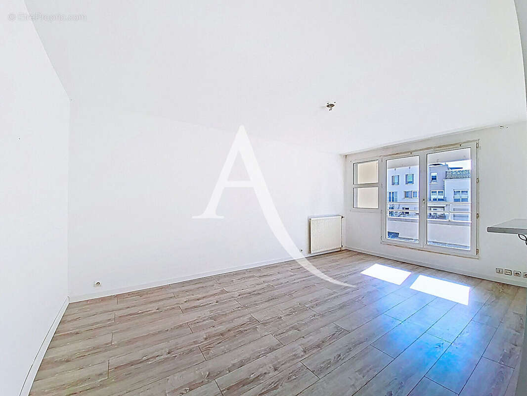 À VENDRE MASSY ATLANTIS Appartement  3 pièce(s) - photo 4