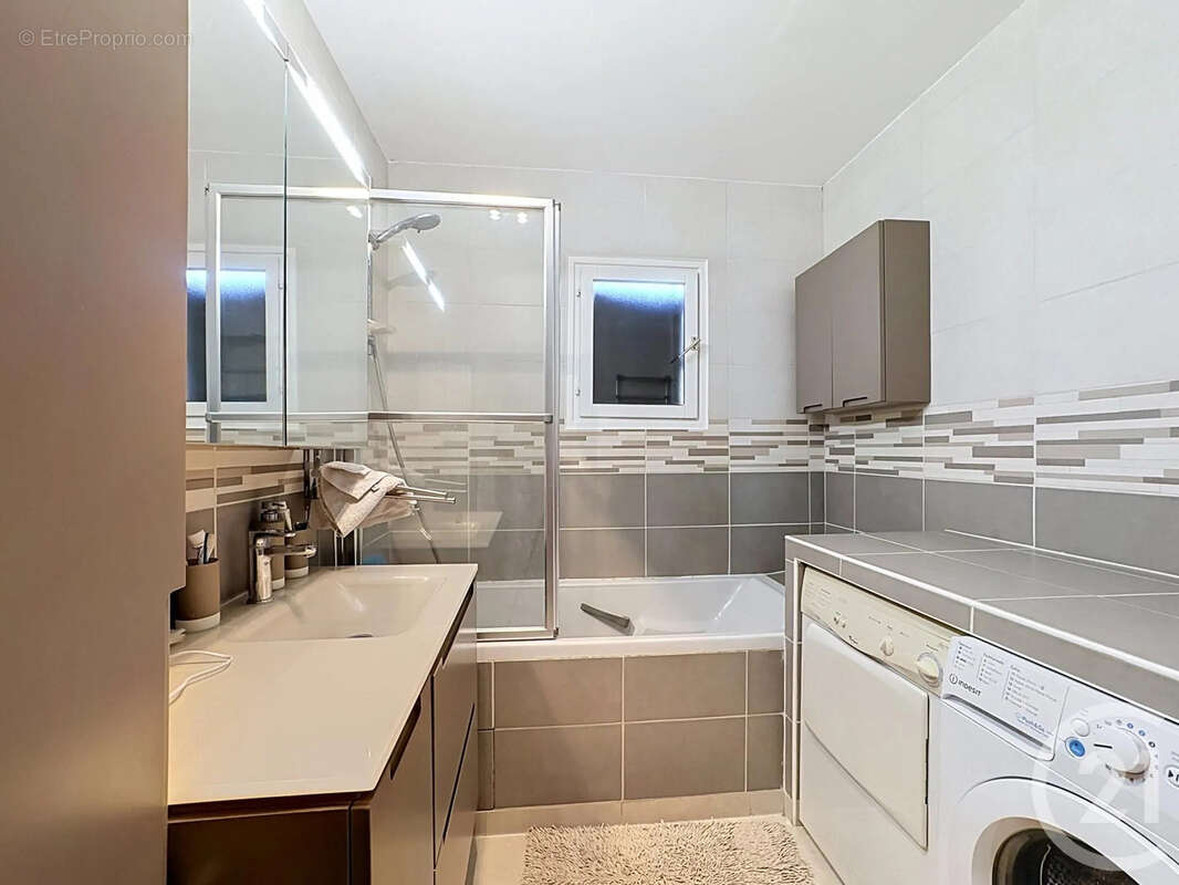 Maison 118 m² à Jouy-Le-Potier  - photo 9