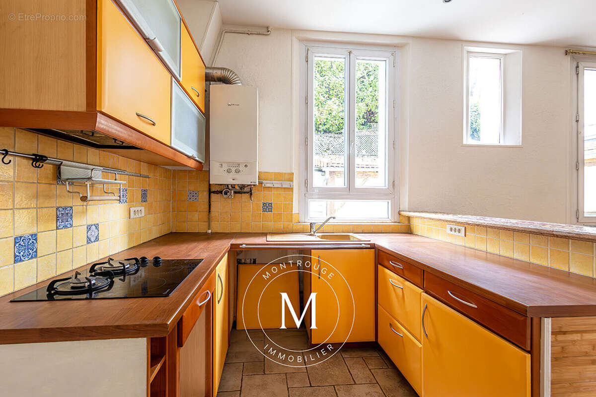 Appartement à MONTROUGE