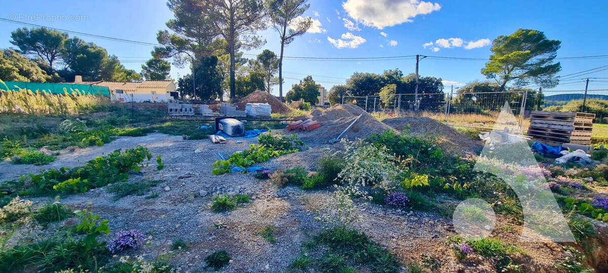 Maison à TRANS-EN-PROVENCE