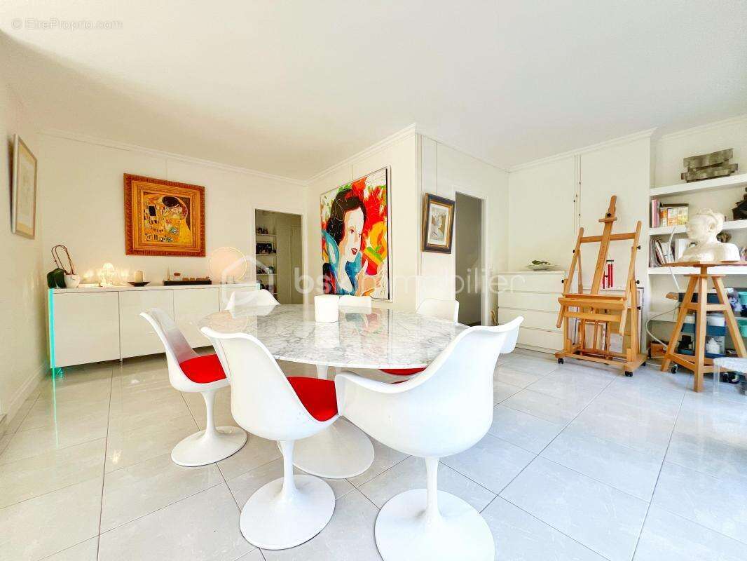 Appartement 5 pièces avec jardin privatif et piscine – Le Chesnay-Rocquencourt - photo 7