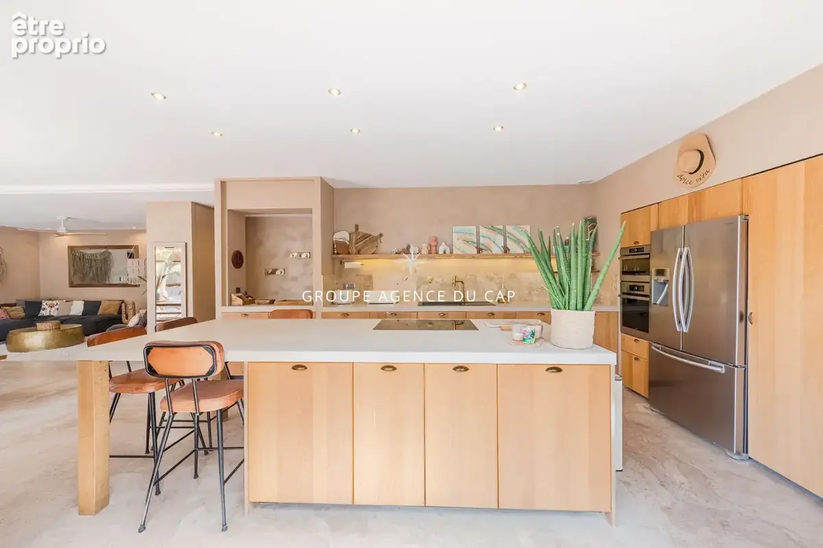 Villa Frejus 5 pièce(s) 165 m2 - photo 6