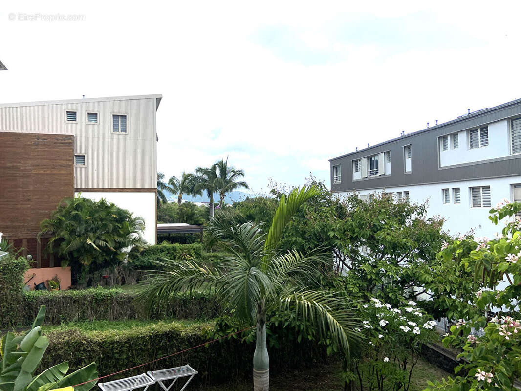 Appartement à SAINT-DENIS