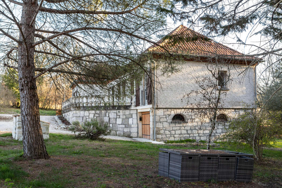 Maison à SAINT-MAURIN