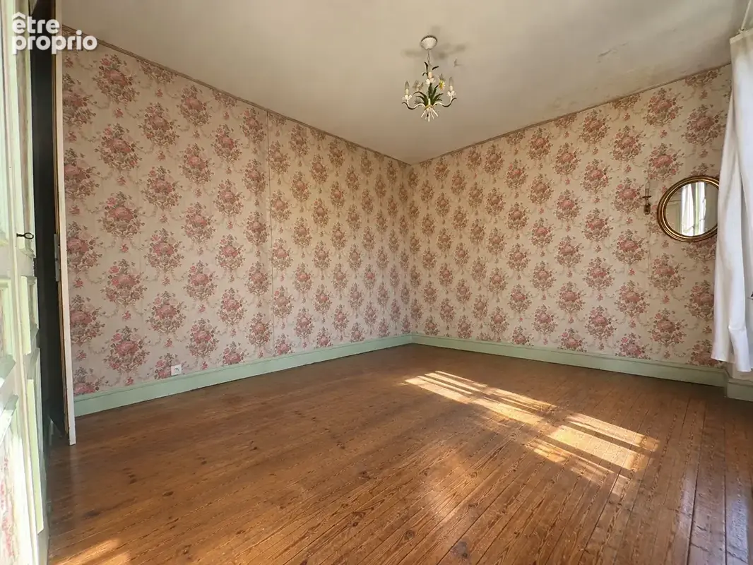 Exclusivité dans l'Hyper centre Rochefort : Maison de caractère 170m²  Jardin, Garage et dépendance aménagée - photo 14