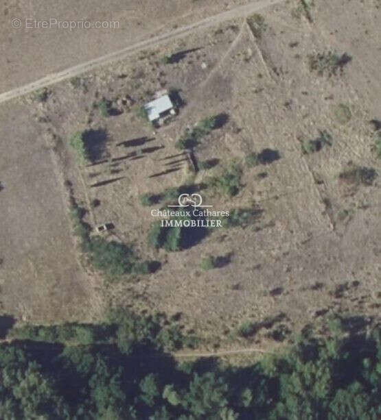 Terrain à ROUFFIAC-DES-CORBIERES