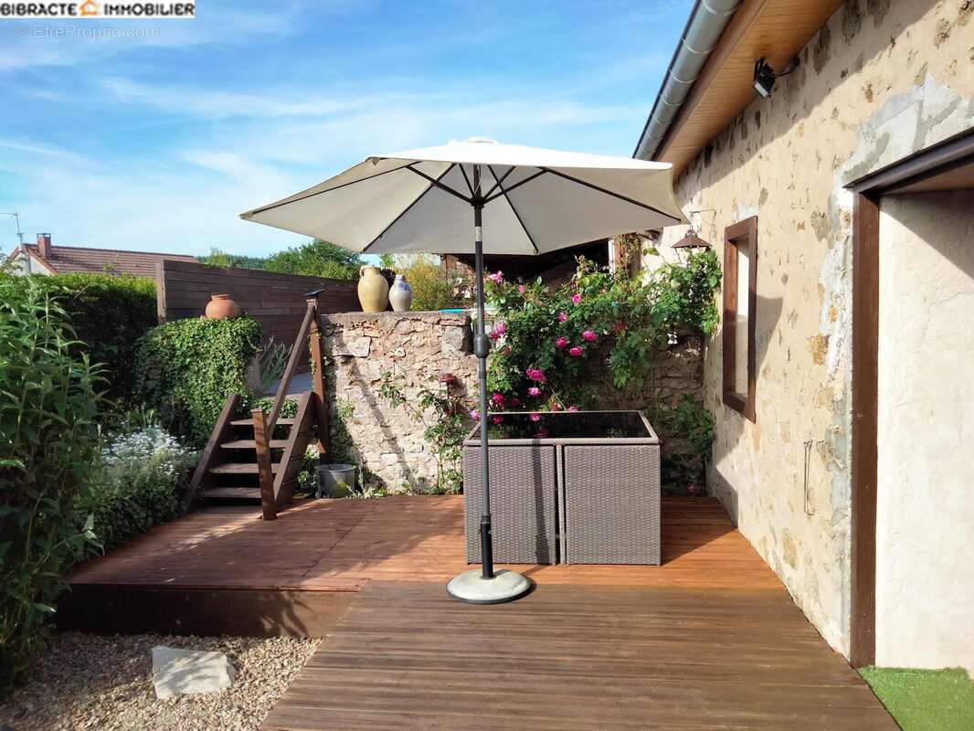 n°15 - Maison à SOMMANT