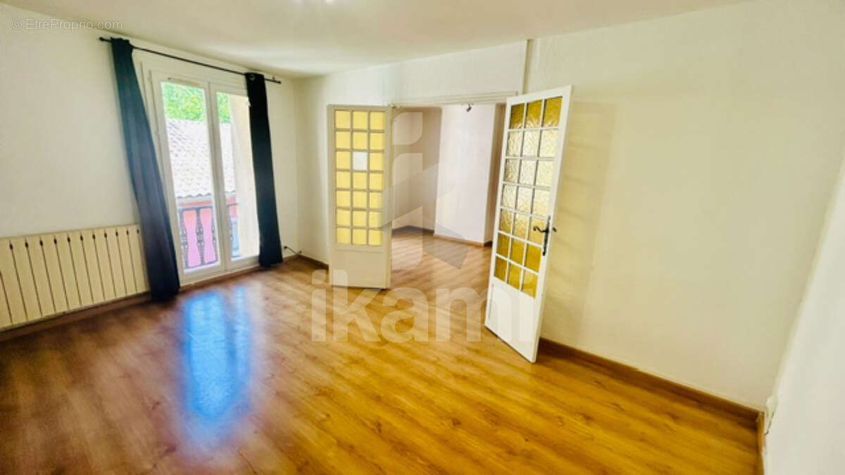 En vente à Tournon-Sur-Rhône : grand appartement avec terrasse - photo 9