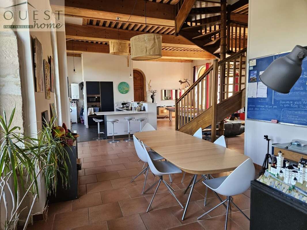 Appartement à CALUIRE-ET-CUIRE