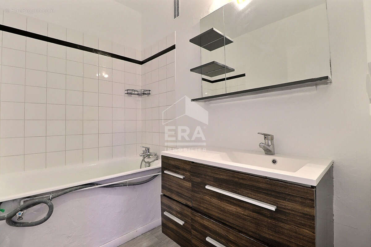 Appartement à SAINT-DENIS