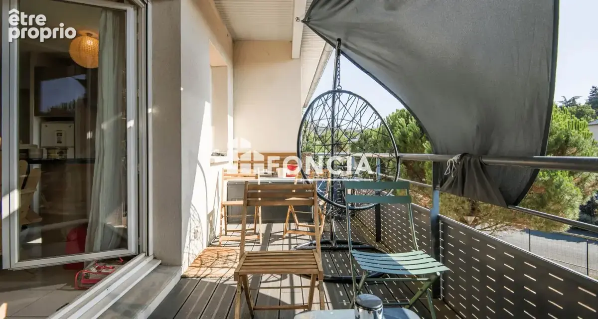 Appartement à ONET-LE-CHATEAU