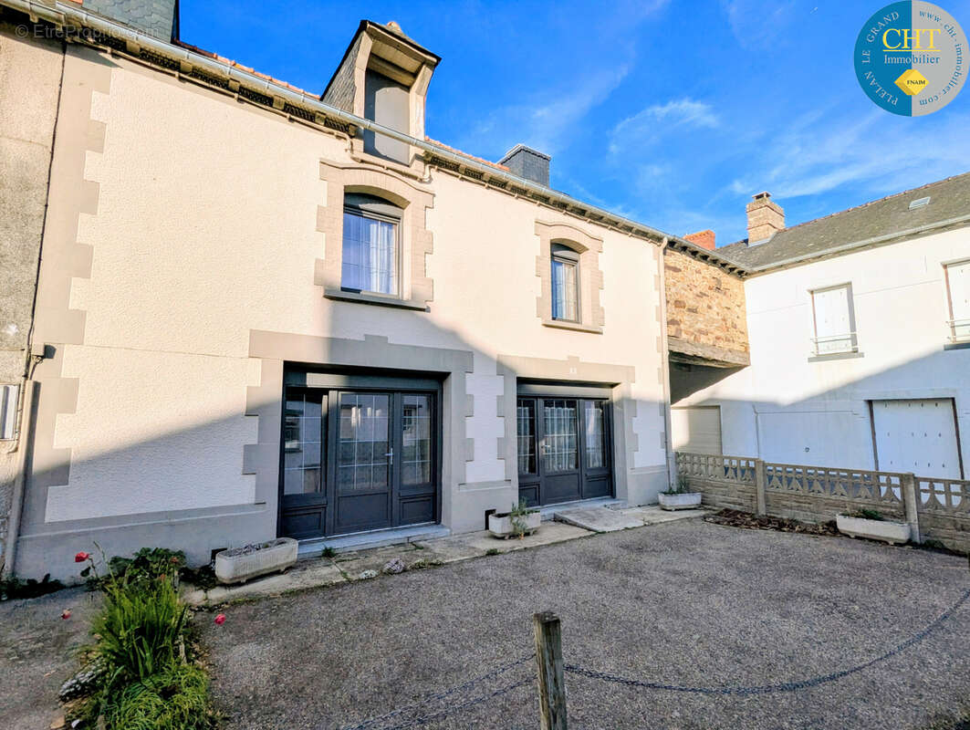 Maison à MAXENT