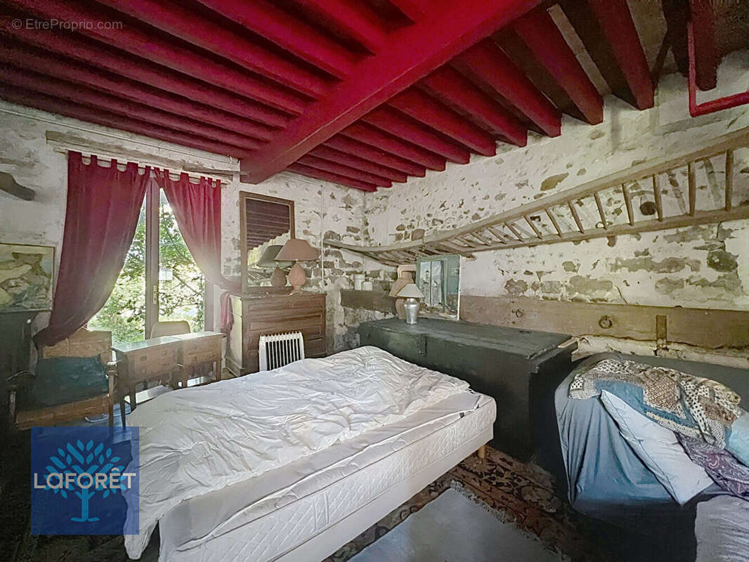 Maison à CHAMPCUEIL