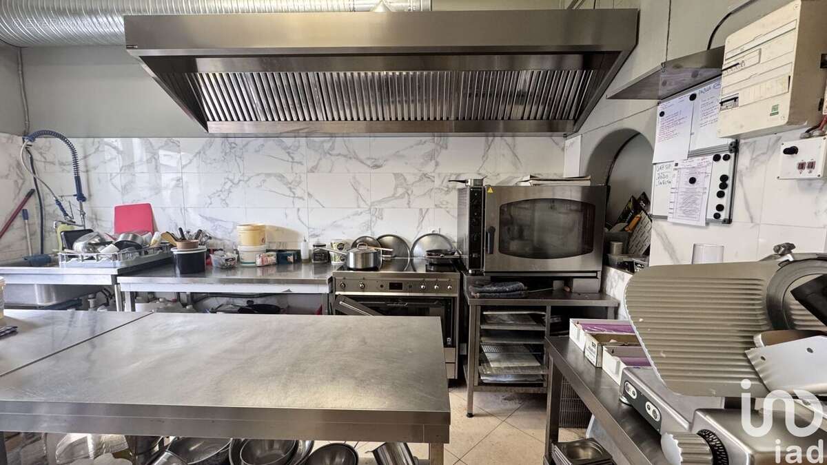 Photo 4 - Commerce à VAUCRESSON