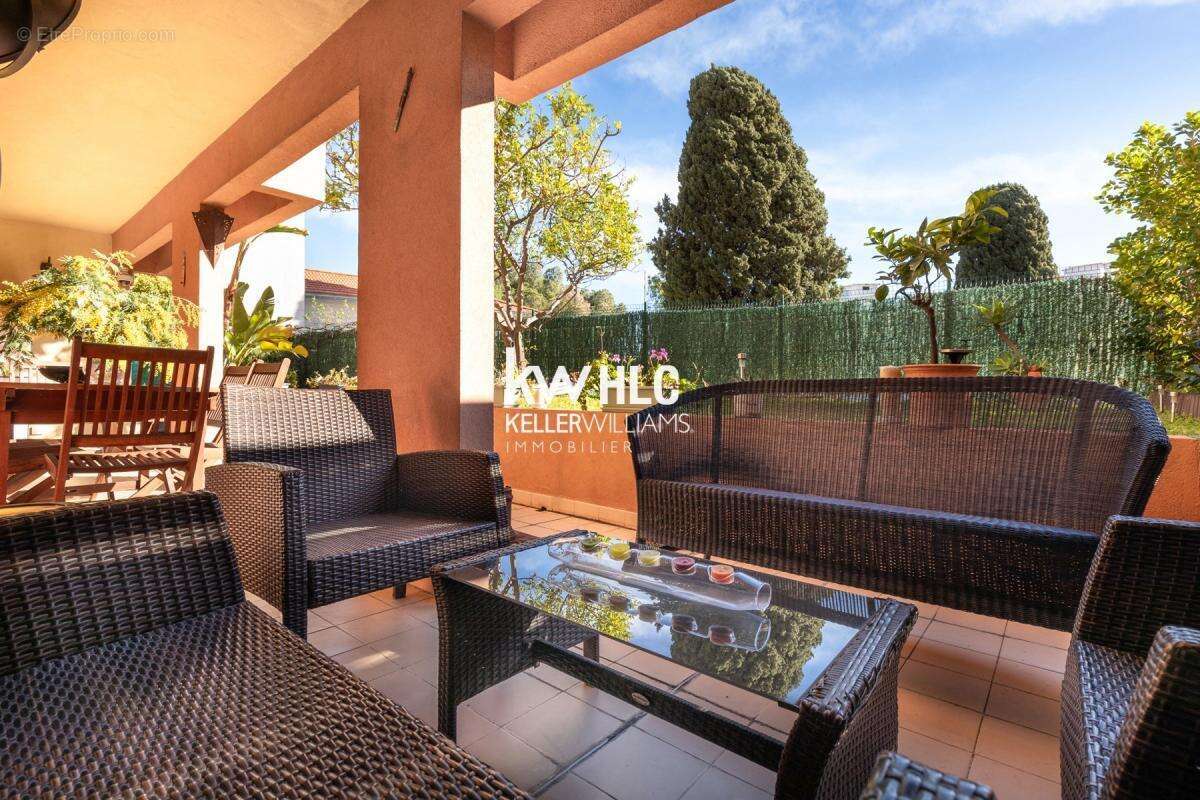 Appartement à ROQUEBRUNE-CAP-MARTIN