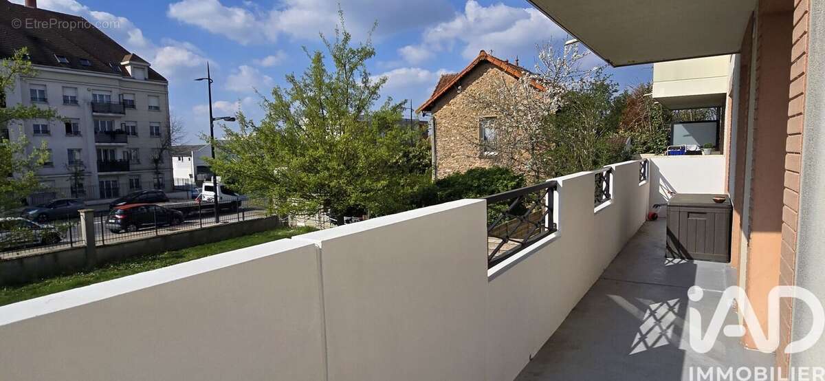 Photo 2 - Appartement à CORBEIL-ESSONNES