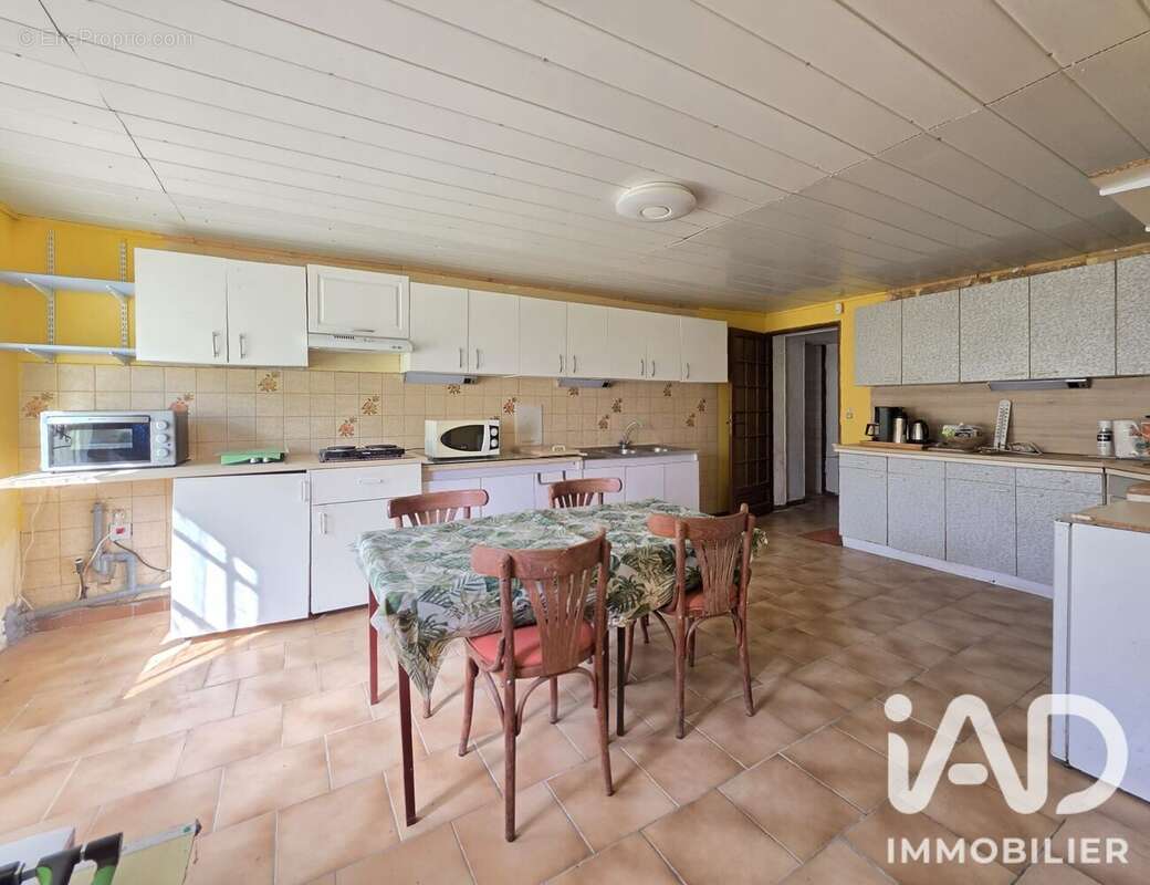 Maison 160 m² à La Rocque  - photo 8