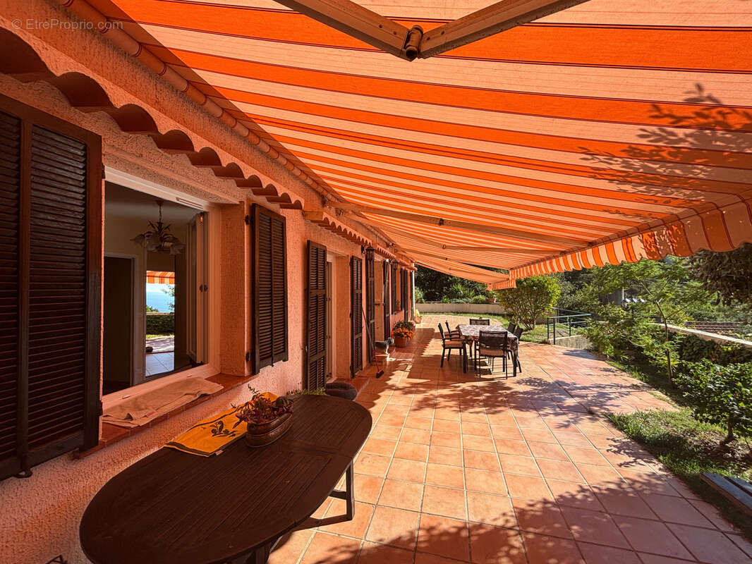 Maison à ROQUEBRUNE-CAP-MARTIN