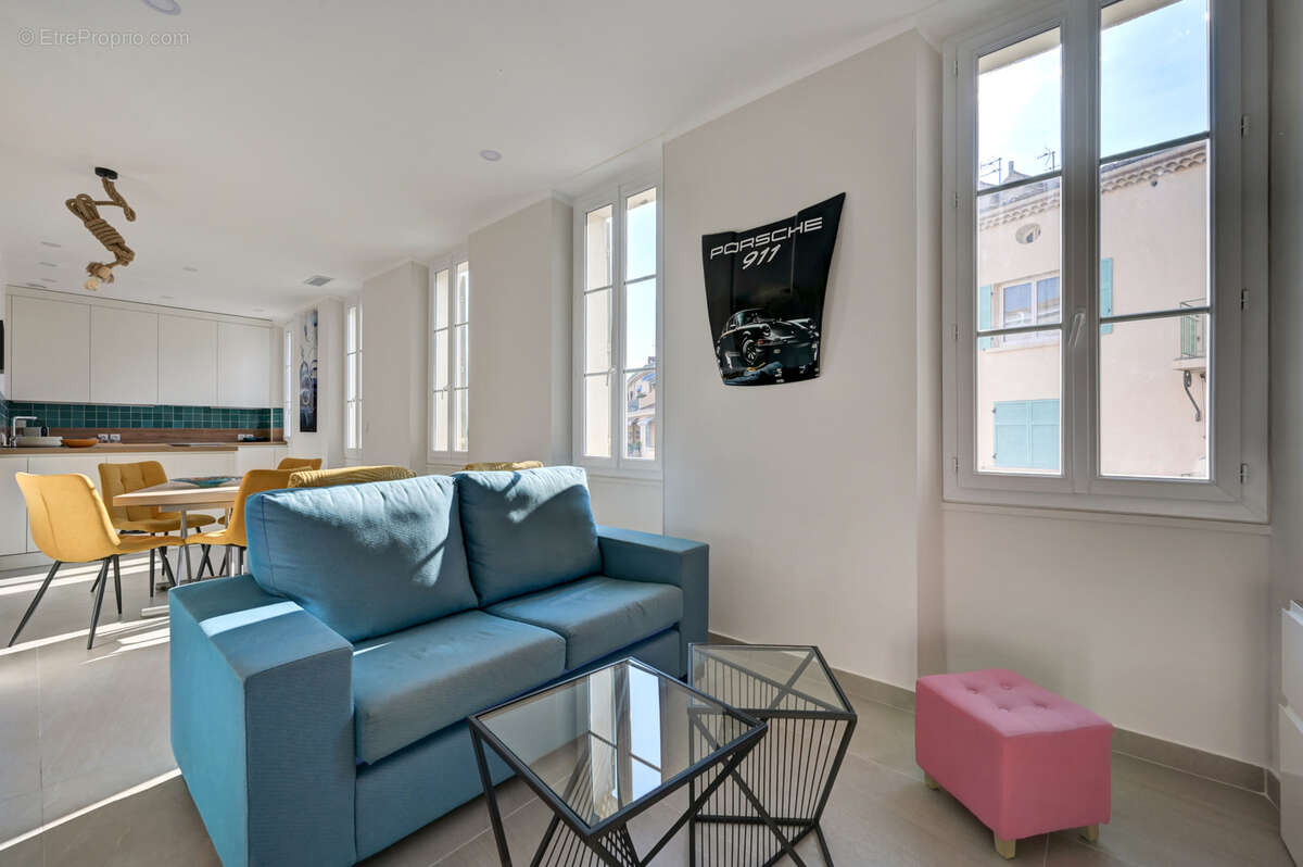 Appartement à SANARY-SUR-MER