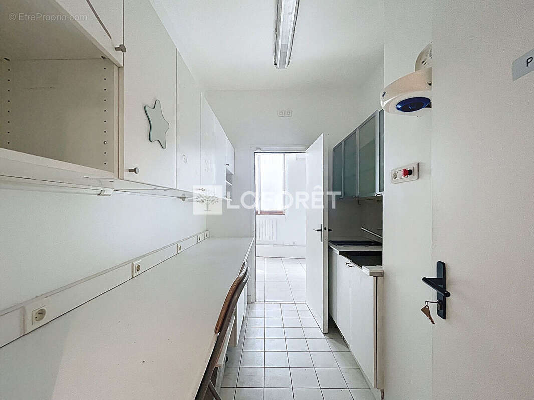 Appartement à PARIS-14E