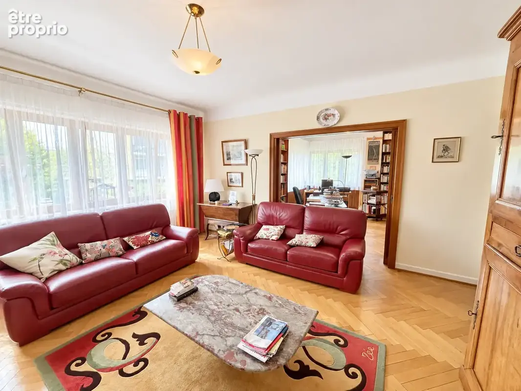 MAISON Quartier Vacquinière - 163 m2 - 4 chambres - Jardin - Garage - photo 4