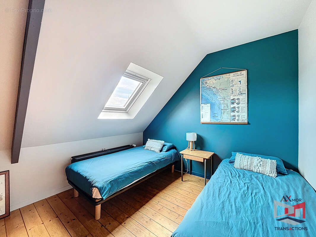 Maison à PLOUGRESCANT