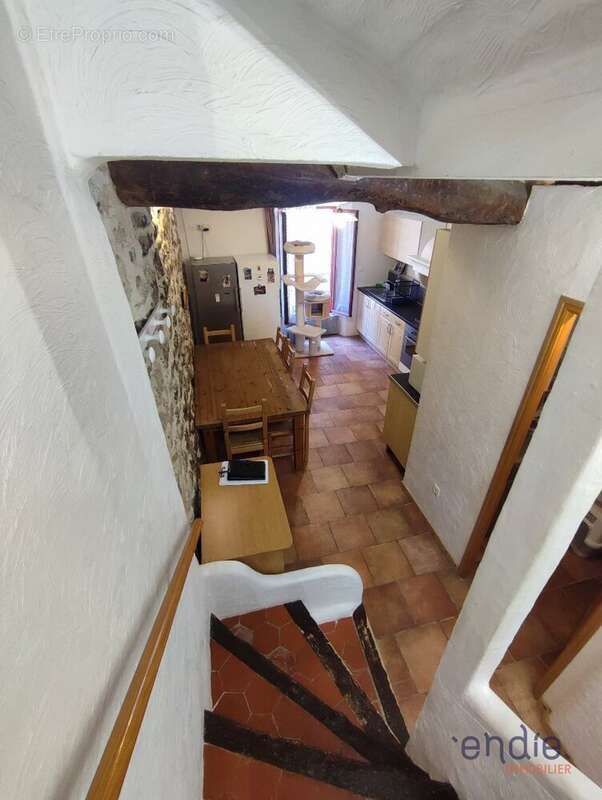 Appartement à LORGUES