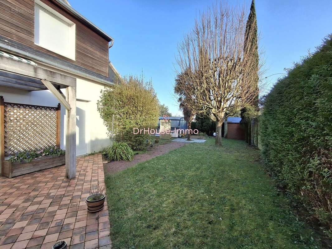 Maison 286 m² à Avranches  - photo 25
