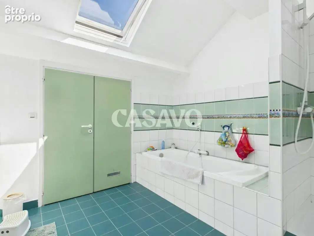 Vente Maison 8 pièces de 290m² - 59493 Villeneuve-d'Ascq - photo 29
