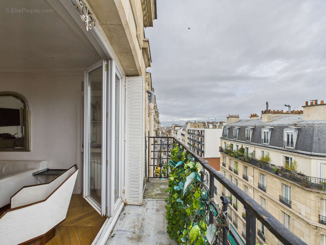 Appartement à PARIS-12E