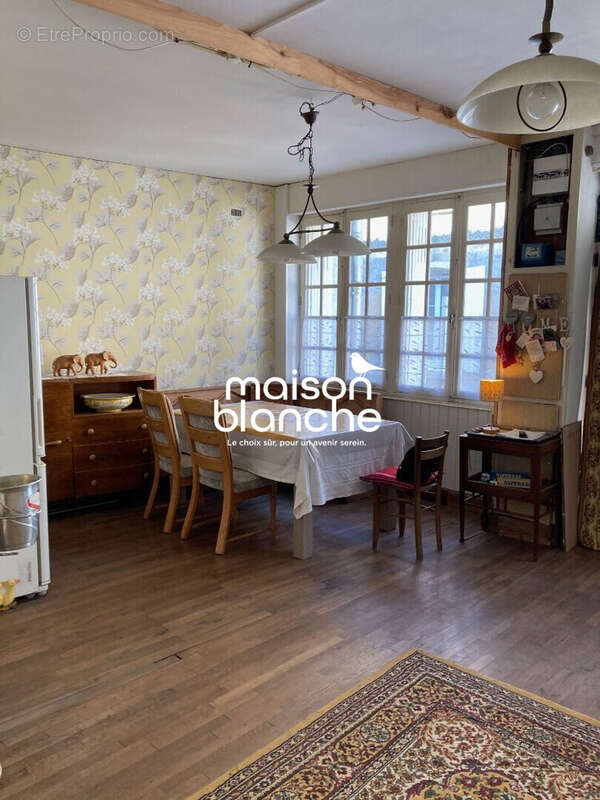 Maison à LA MOTHE-SAINT-HERAY