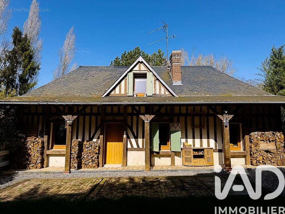 Maison 100 m² à Fiquefleur-Equainville  - photo 2