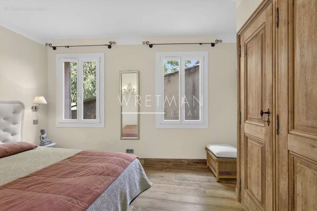 Appartement à SAINT-TROPEZ