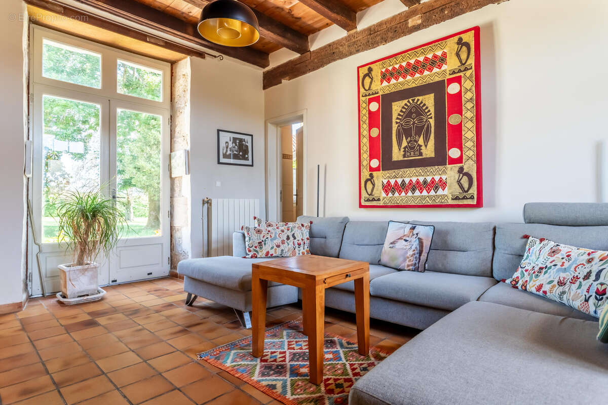 Maison à BOURG-DE-VISA