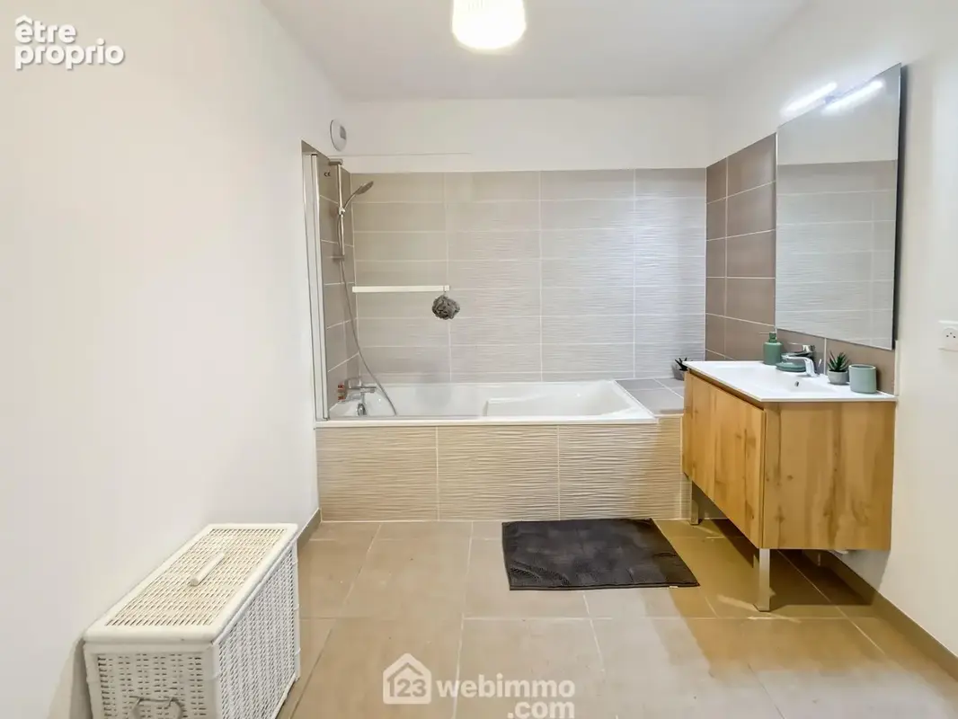 Appartement 4 pièces 81 m² à vendre à Beziers (34500) - photo 7