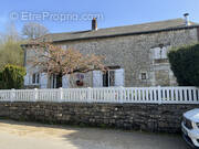 Maison à ESTREBAY
