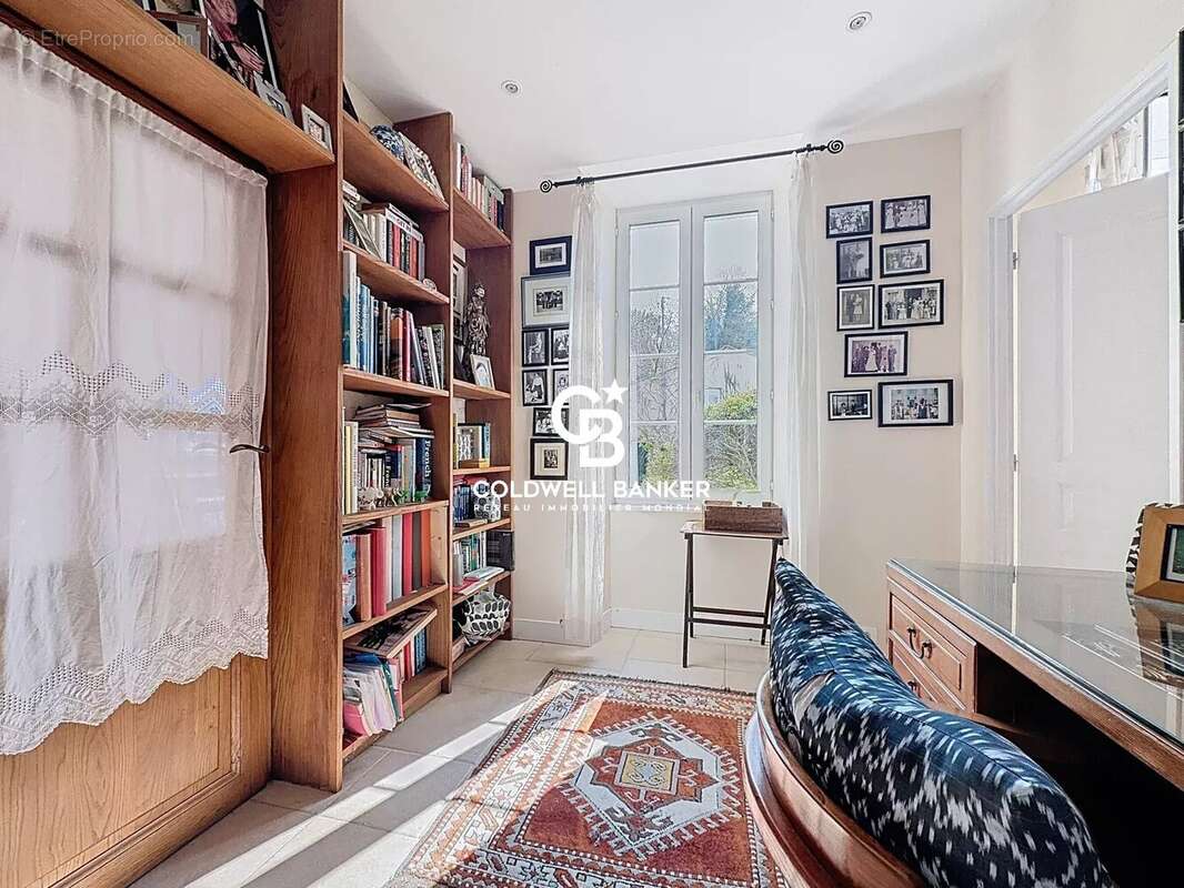 Maison à DOMPIERRE-SUR-CHARENTE