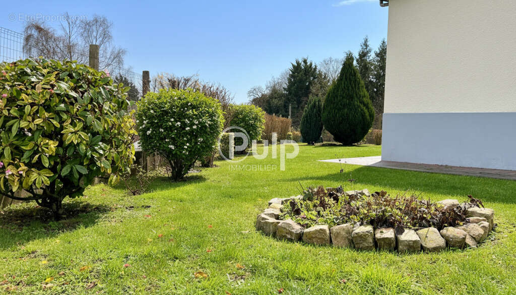 Maison à SAINTE-CATHERINE