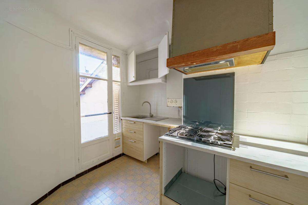 Appartement à MARSEILLE-8E