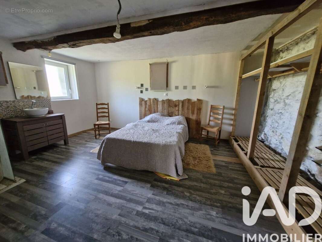 Maison 220 m² à Montesquiou  - photo 6