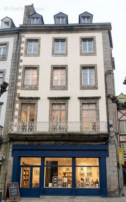 Morlaix - Place des Otages - Résidence Le Carroussel Appartement T2 modulable en T3 53 m2 - photo 6