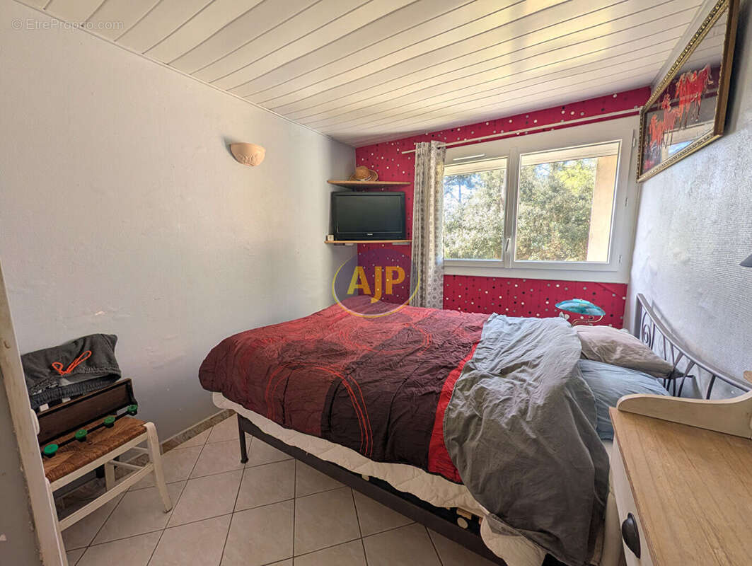 Appartement à LE VERDON-SUR-MER