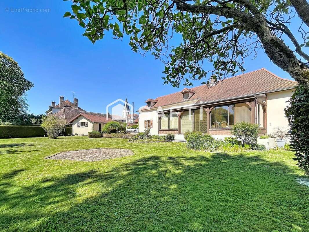 Maison 230 m² à Ramerupt  - photo 9